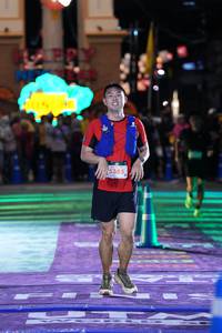 BIB: 5385
                            <button type="button" onclick="openModal(26222960)" class="btn btn-primary btn-sm float-right btn-popup" data-toggle="modal" data-target=".modal-high-quality">
                        <i class="fas fa-shopping-cart"></i> Add to Cart
                    </button>
                                            <button type="button" onclick="isThisMe(26222960, true)" class="btn btn-success btn-sm float-right btn-popup btn-isme hidden" data-toggle="tooltip" data-placement="bottom" title="นี่คือรูปของคุณใช่ไหม คลิกที่นี่เพื่อเอาเข้าอัลบั้ม">
                        <i class="fas fa-plus"></i> Add to album
                    </button>
                    <button type="button" onclick="isThisMe(26222960, false)" class="btn btn-warning btn-sm float-right btn-popup btn-isnotme hidden">
                        <i class="fas fa-ban"></i> Remove from album
                    </button>